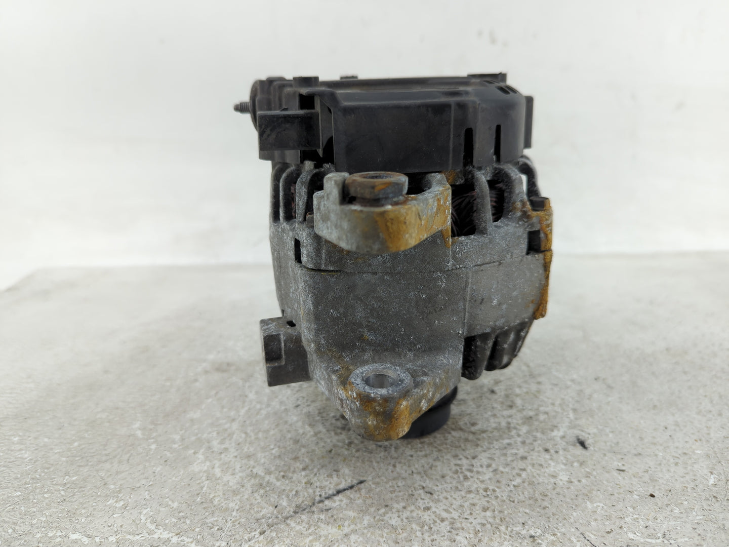 2014-2019 Toyota Corolla Alternator Replacement Generator Charging Assembly Engine OEM P/N:2614390 A 27060-0T230 Fits OEM Us