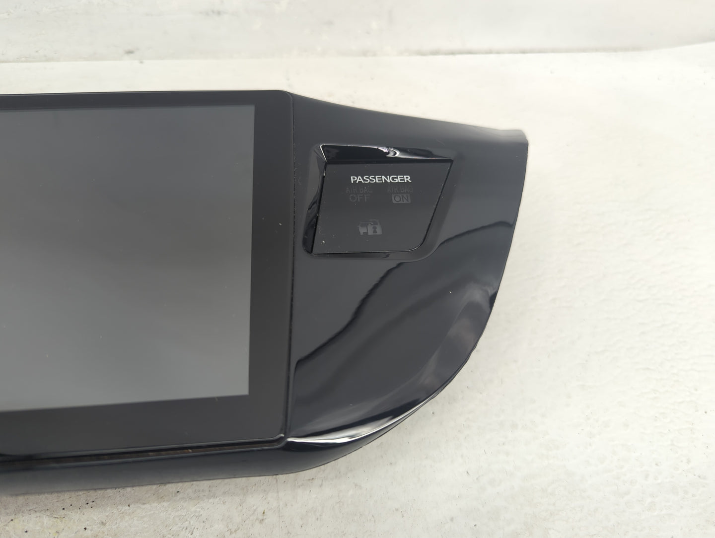 2014-2016 Toyota Corolla Radio AM FM Cd Player Receiver Replacement Fits Fits 2014 2015 2016 OEM Used Auto Parts - Oemusedau