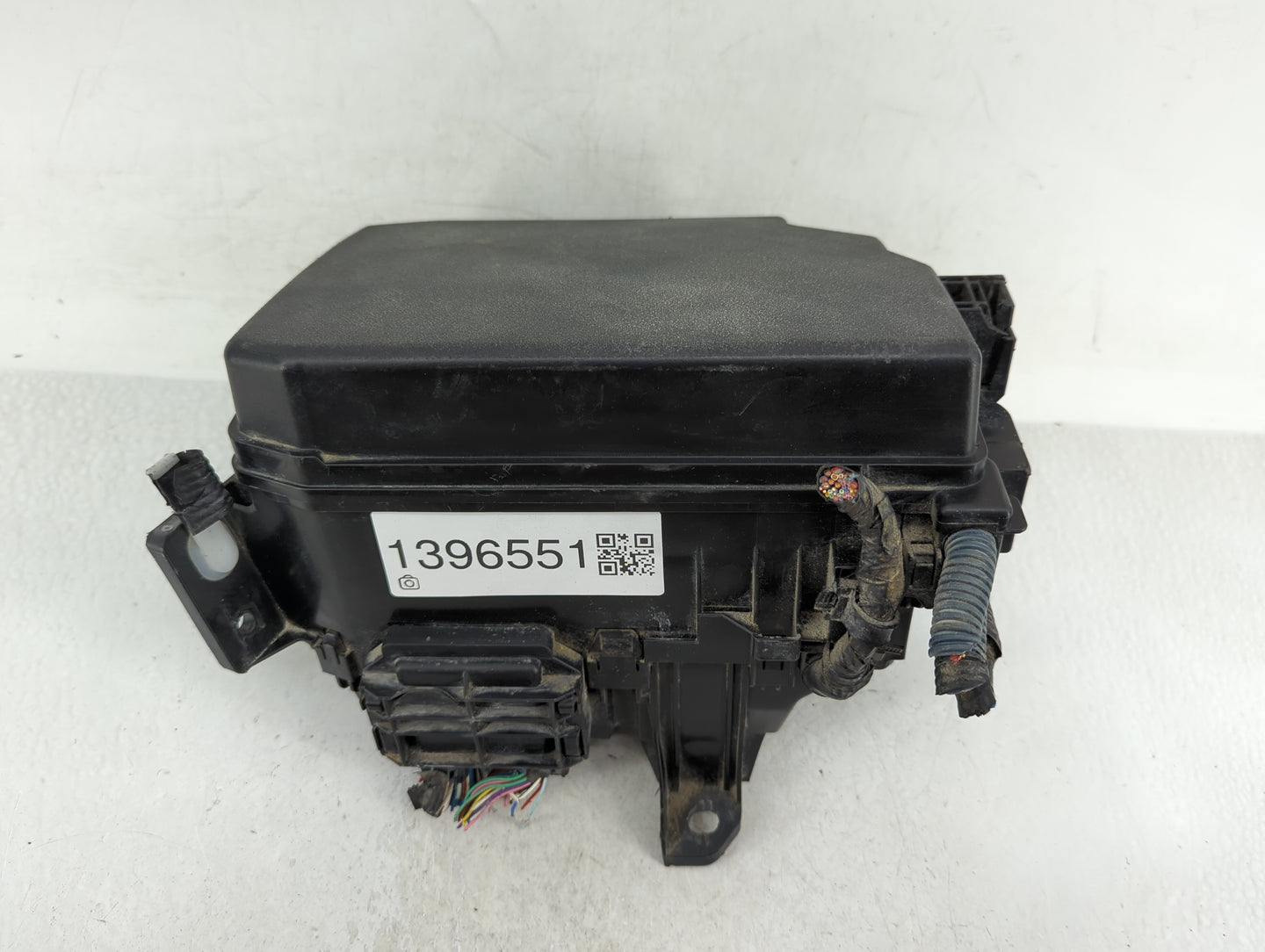 2014-2019 Toyota Corolla Fusebox Fuse Box Panel Relay Module Fits Fits 2014 2015 2016 2017 2018 2019 OEM Used Auto Parts - O
