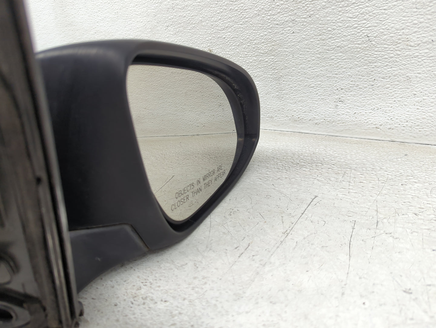2014-2019 Toyota Corolla Passenger Side View Mirror - Right Door Mirror OEM Used - Oemusedautoparts1.com