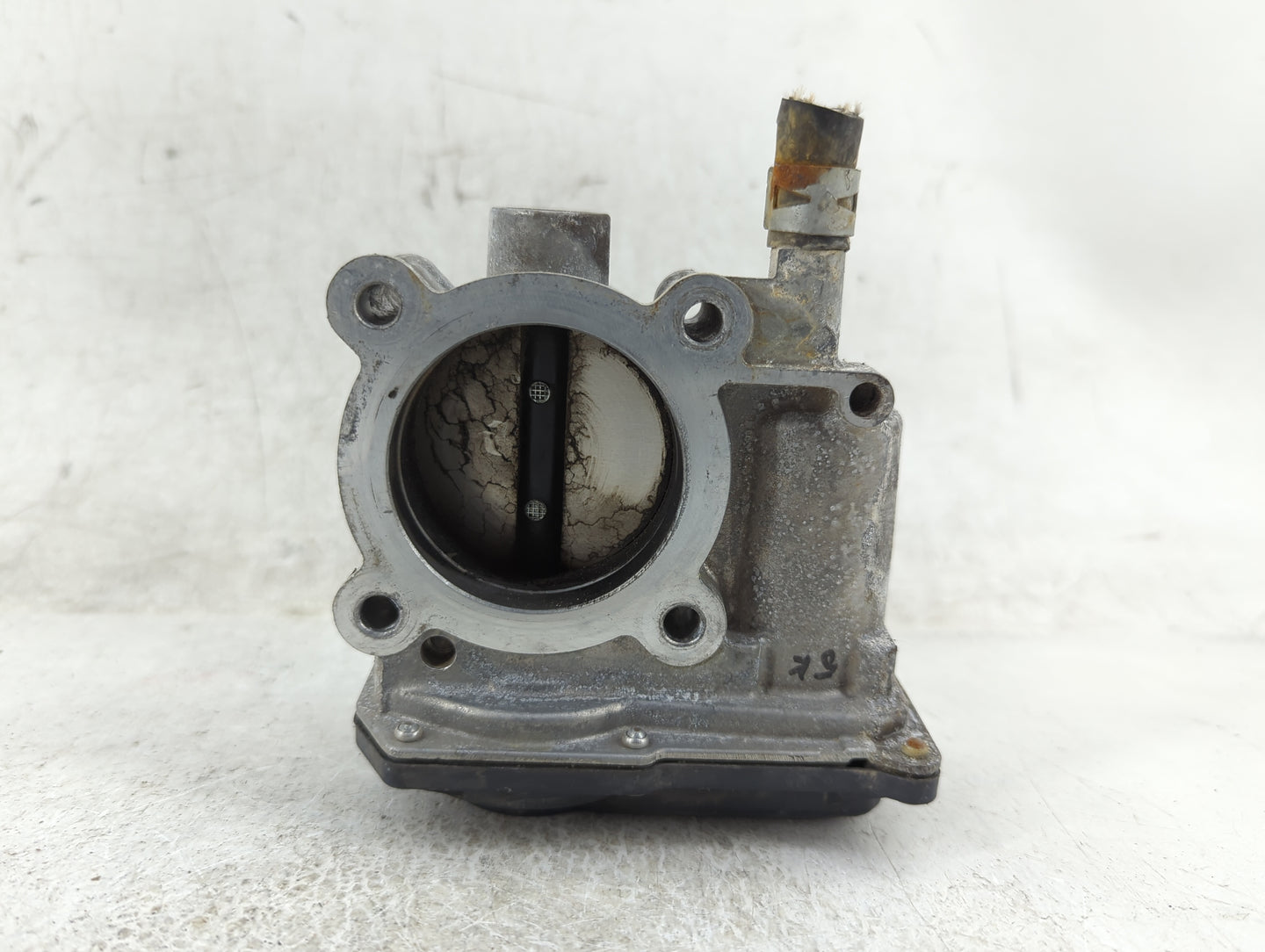 2011-2019 Toyota Corolla Throttle Body P/N:22030-0T080 Fits Fits 2011 2012 2013 2014 2015 2016 2017 2018 2019 OEM Used Auto 