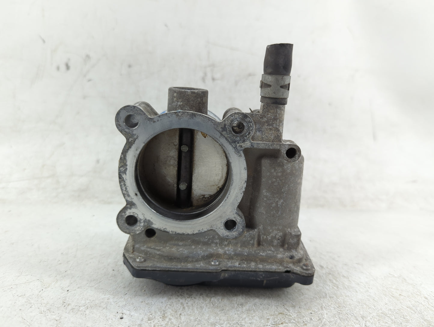 2011-2019 Toyota Corolla Throttle Body P/N:22030-0T080 Fits Fits 2011 2012 2013 2014 2015 2016 2017 2018 2019 OEM Used Auto 