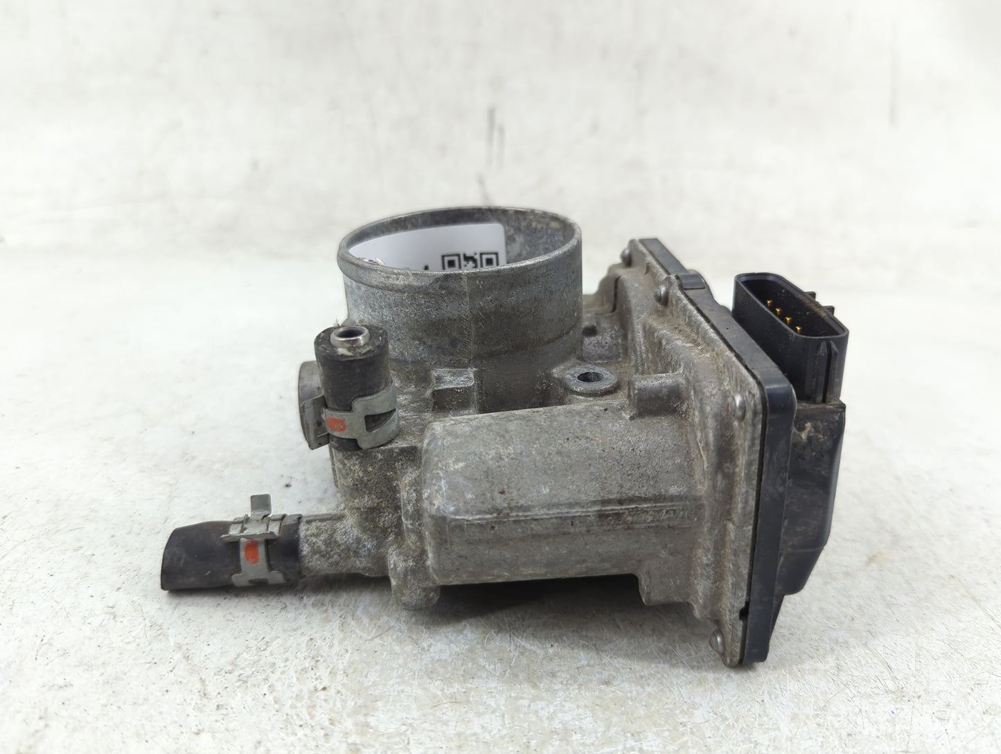 2011-2019 Toyota Corolla Throttle Body P/N:22030-0T080 Fits Fits 2011 2012 2013 2014 2015 2016 2017 2018 2019 OEM Used Auto 