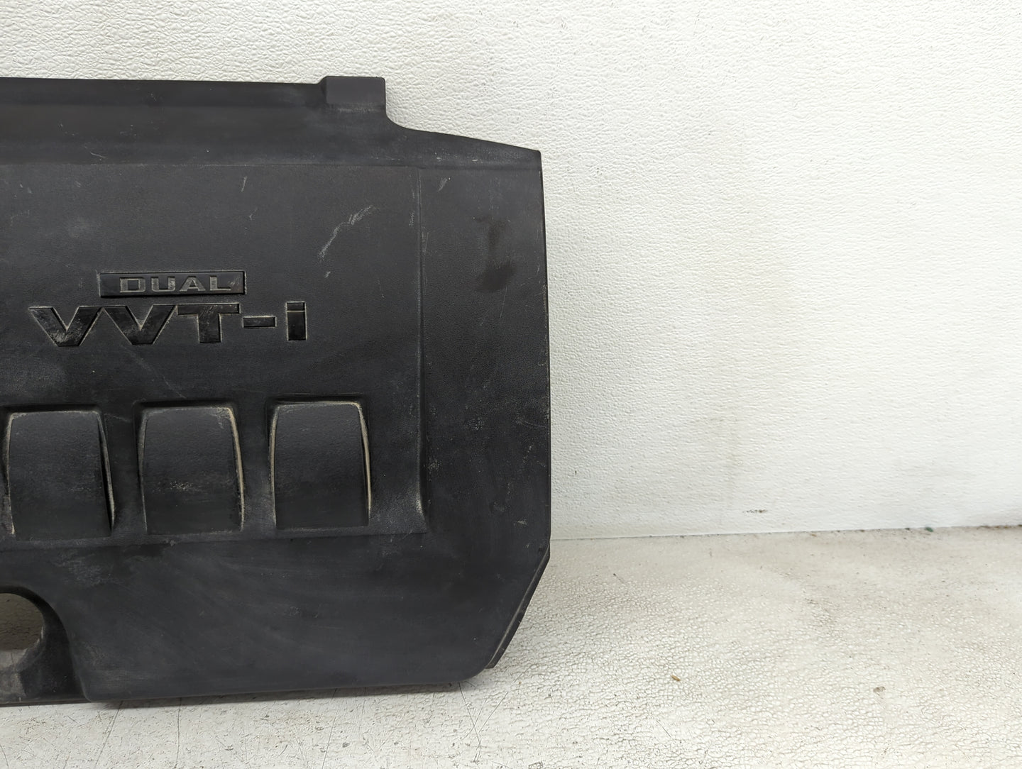 2014 Toyota Corolla Engine Cover 1409456 - Oemusedautoparts1.com