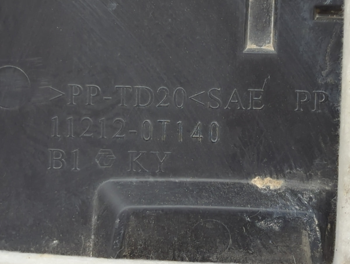 2014 Toyota Corolla Engine Cover 1409456 - Oemusedautoparts1.com