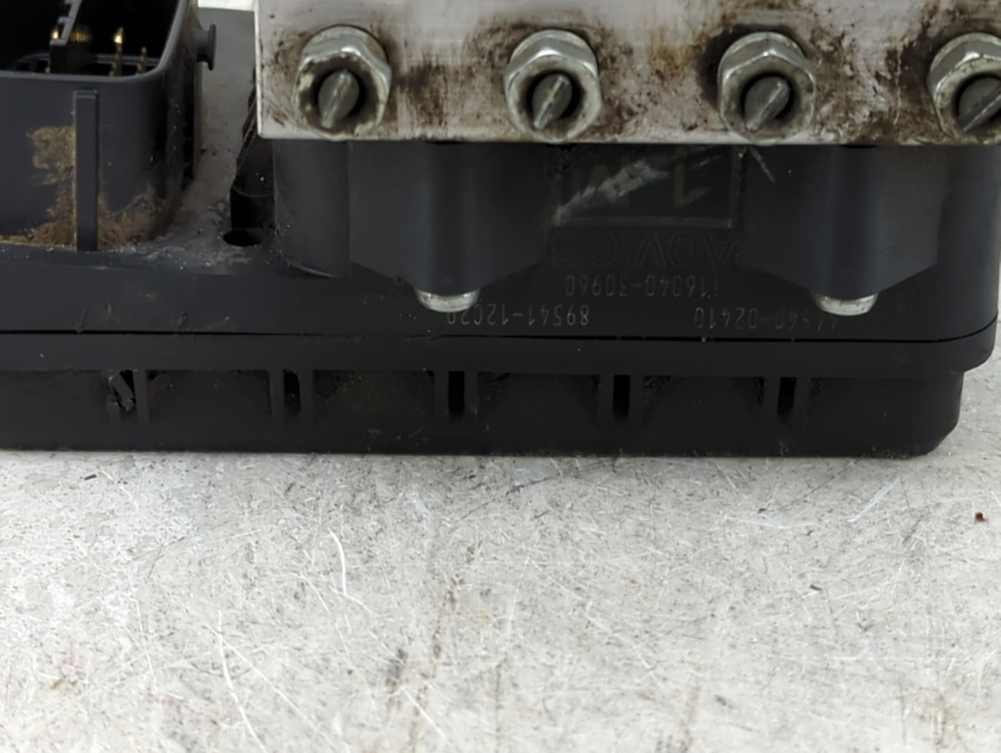 2014 Toyota Corolla ABS Pump Control Module Replacement P/N:116040-30960 89541-12C20 Fits OEM Used Auto Parts - Oemusedautop