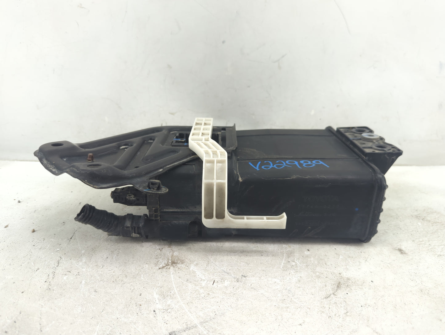 2014 Toyota Corolla Fuel Vapor Charcoal Canister - Oemusedautoparts1.com
