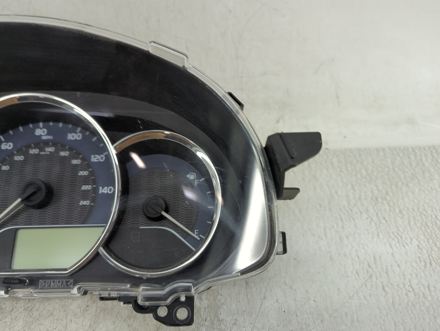 2014-2016 Toyota Corolla Instrument Cluster Speedometer Gauges P/N:83800-0ZX10-00 Fits Fits 2014 2015 2016 OEM Used Auto Par