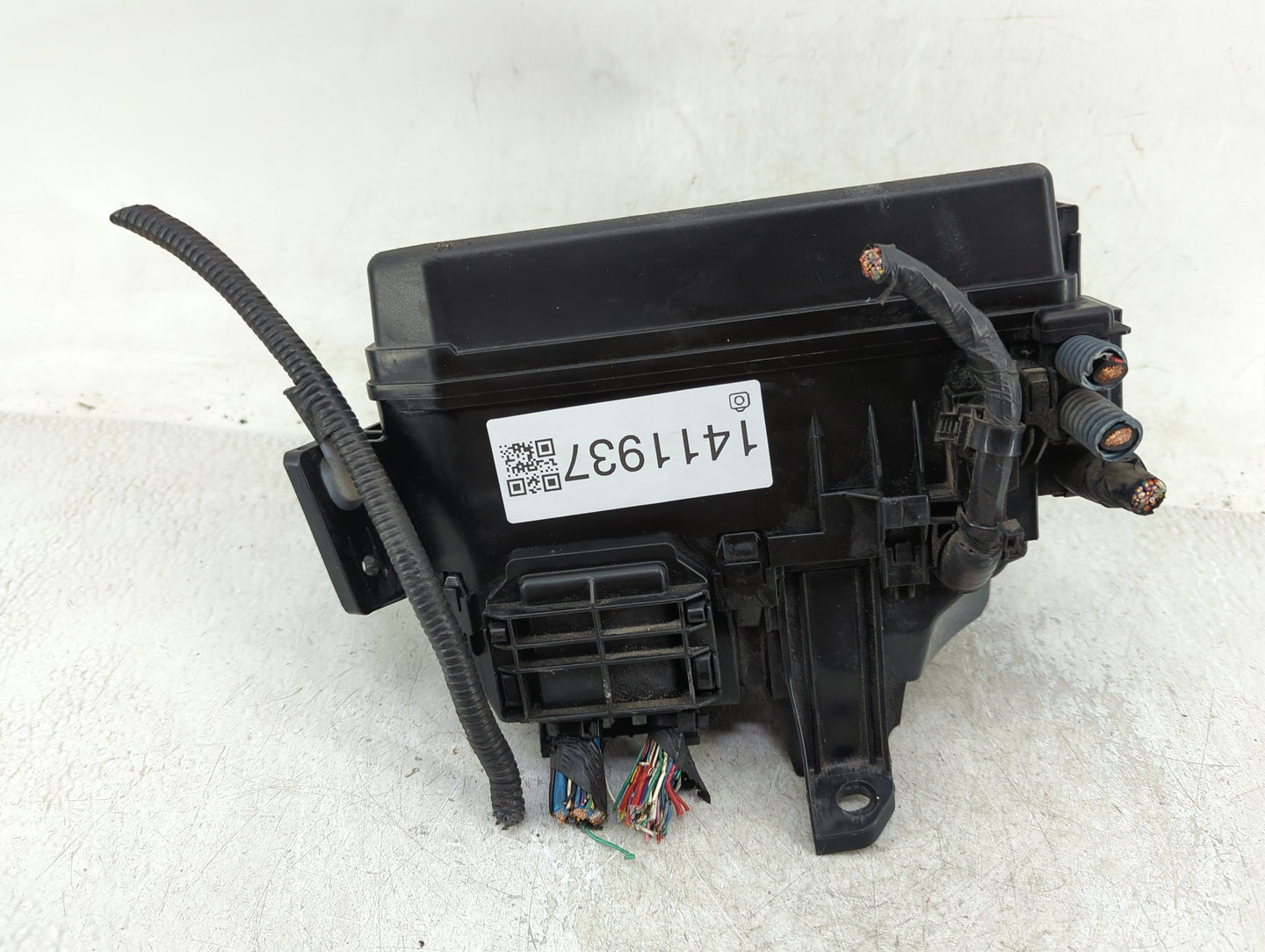 2014-2019 Toyota Corolla Fusebox Fuse Box Panel Relay Module Fits Fits 2014 2015 2016 2017 2018 2019 OEM Used Auto Parts - O