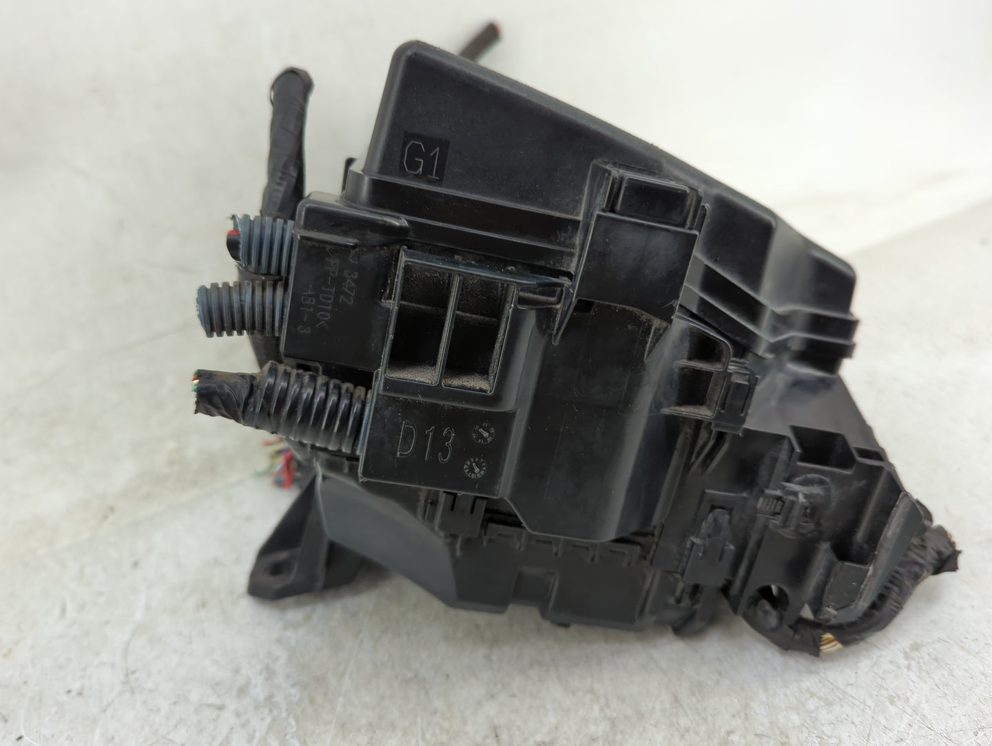 2014-2019 Toyota Corolla Fusebox Fuse Box Panel Relay Module Fits Fits 2014 2015 2016 2017 2018 2019 OEM Used Auto Parts - O