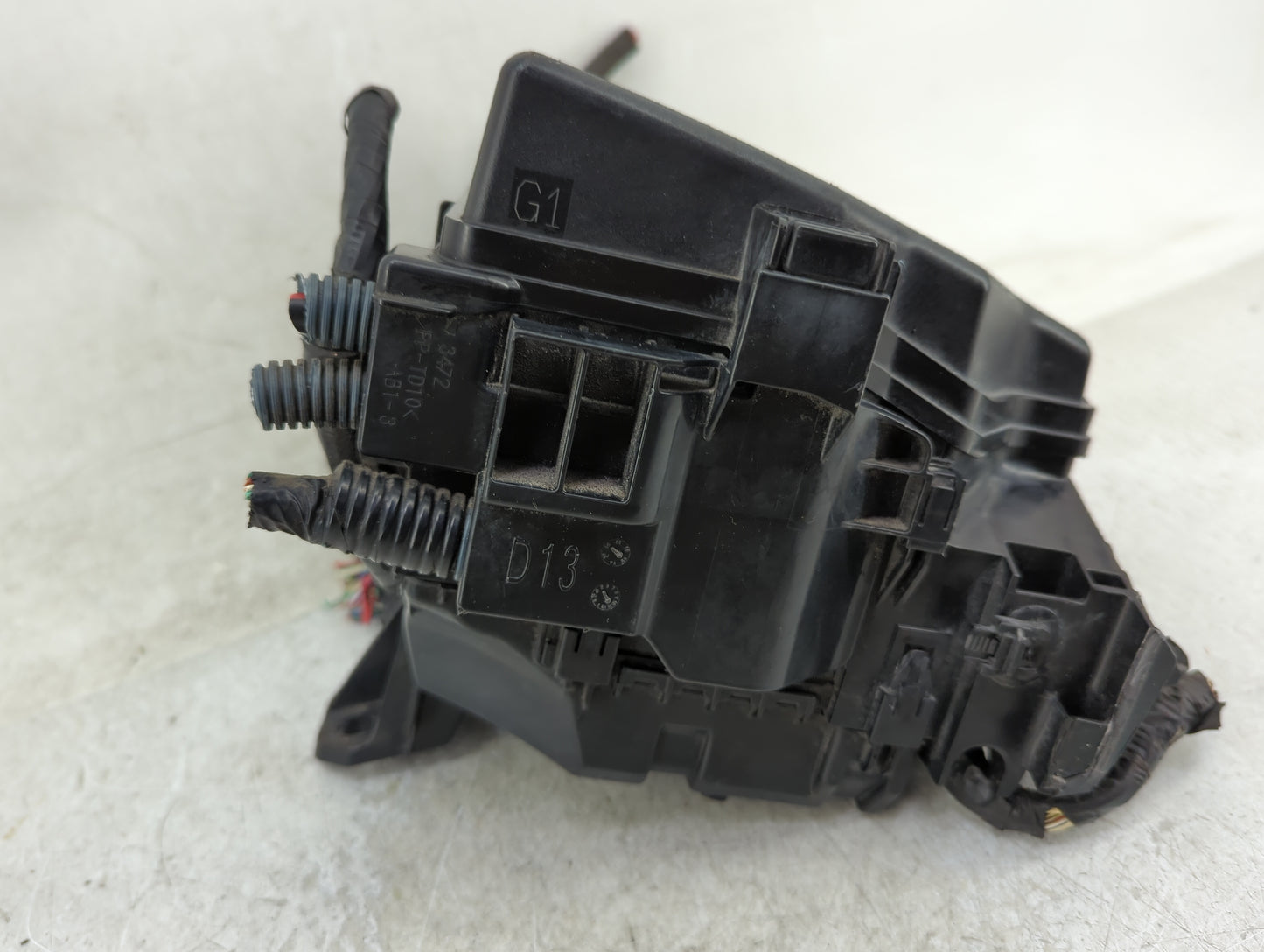 2014-2019 Toyota Corolla Fusebox Fuse Box Panel Relay Module Fits Fits 2014 2015 2016 2017 2018 2019 OEM Used Auto Parts - O