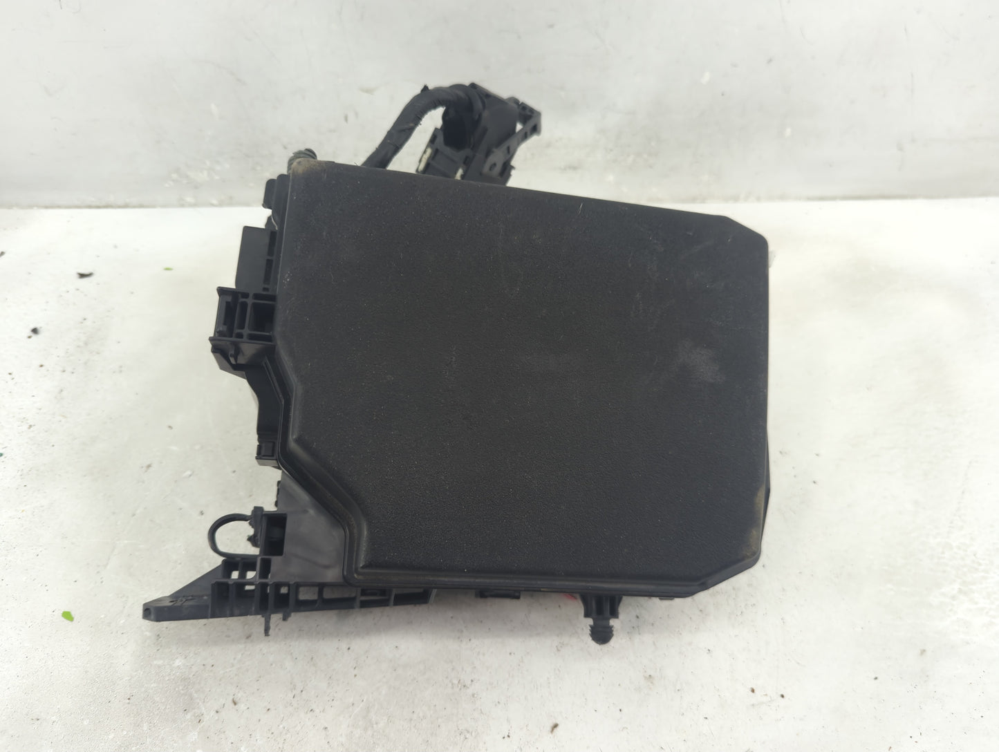 2014-2019 Toyota Corolla Fusebox Fuse Box Panel Relay Module P/N:82662-02660 Fits Fits 2014 2015 2016 2017 2018 2019 OEM Use