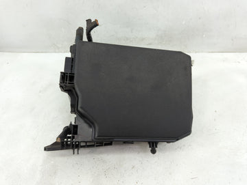 2014-2019 Toyota Corolla Fusebox Fuse Box Panel Relay Module P/N:82662-02660 7626XA1 Fits Fits 2014 2015 2016 2017 2018 2019