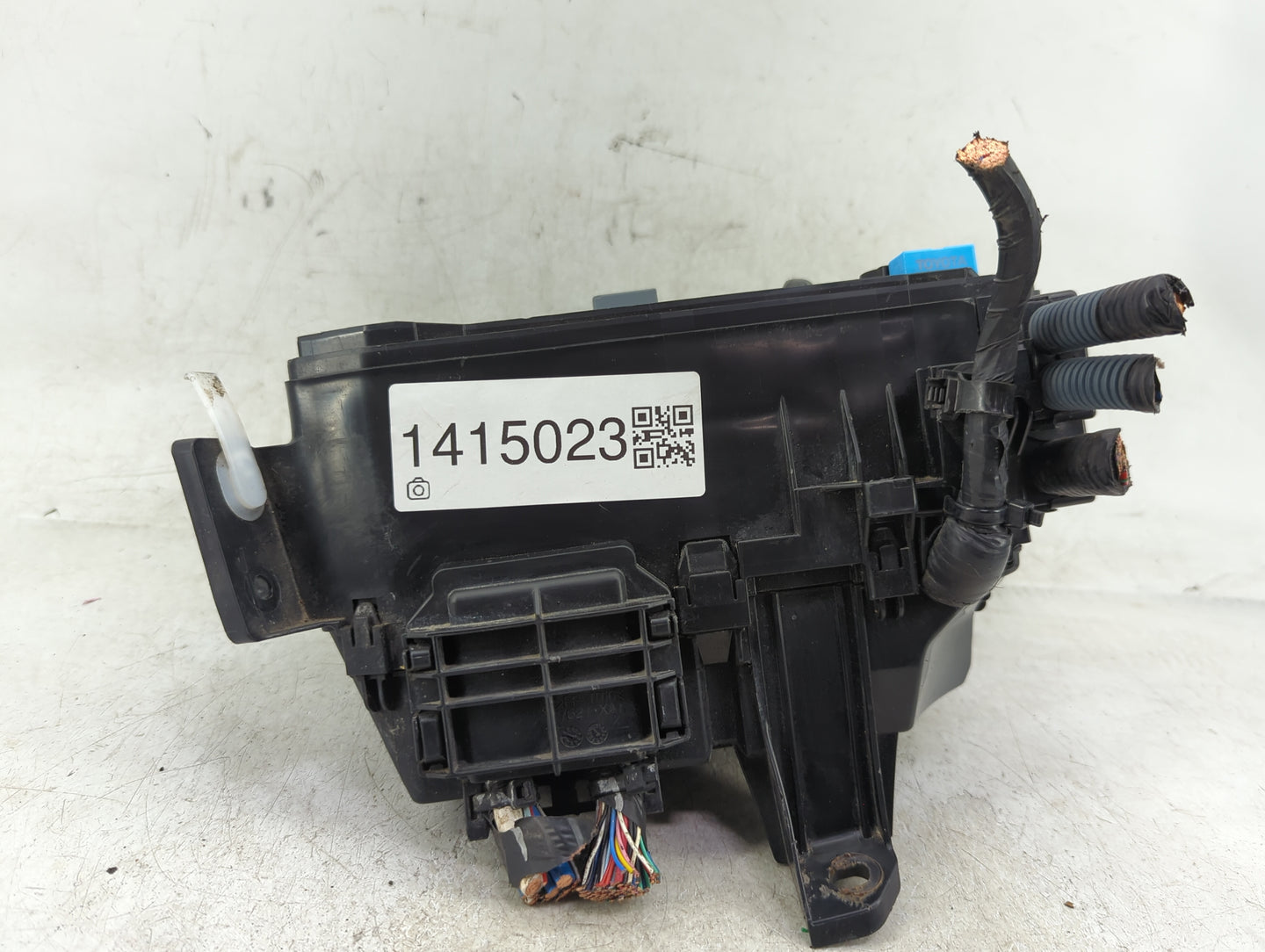 2014-2019 Toyota Corolla Fusebox Fuse Box Panel Relay Module P/N:7626XA1 Fits Fits 2014 2015 2016 2017 2018 2019 OEM Used Au