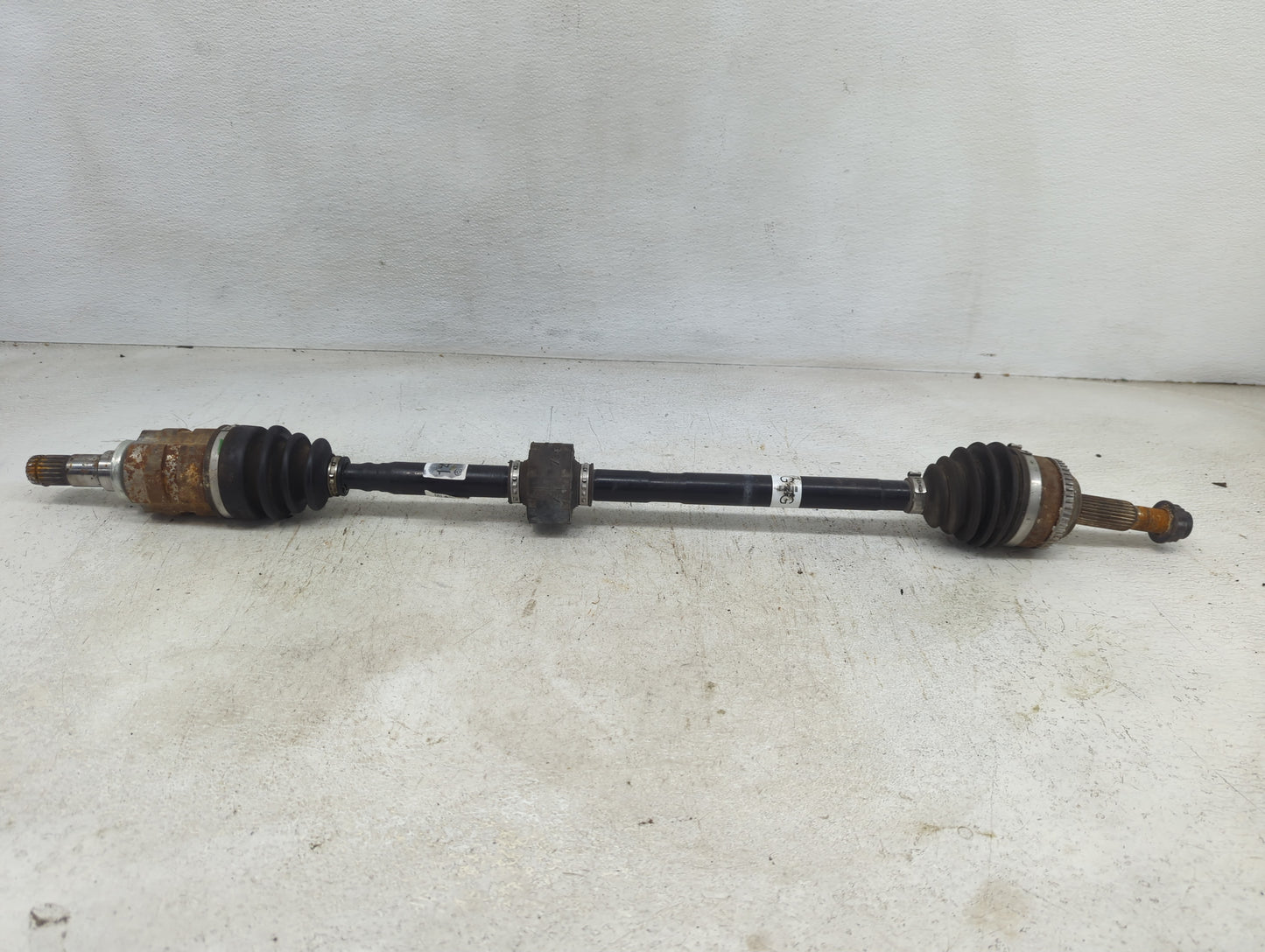 2009-2019 Toyota Corolla Axle Shaft Front Passenger Cv C/v - Oemusedautoparts1.com