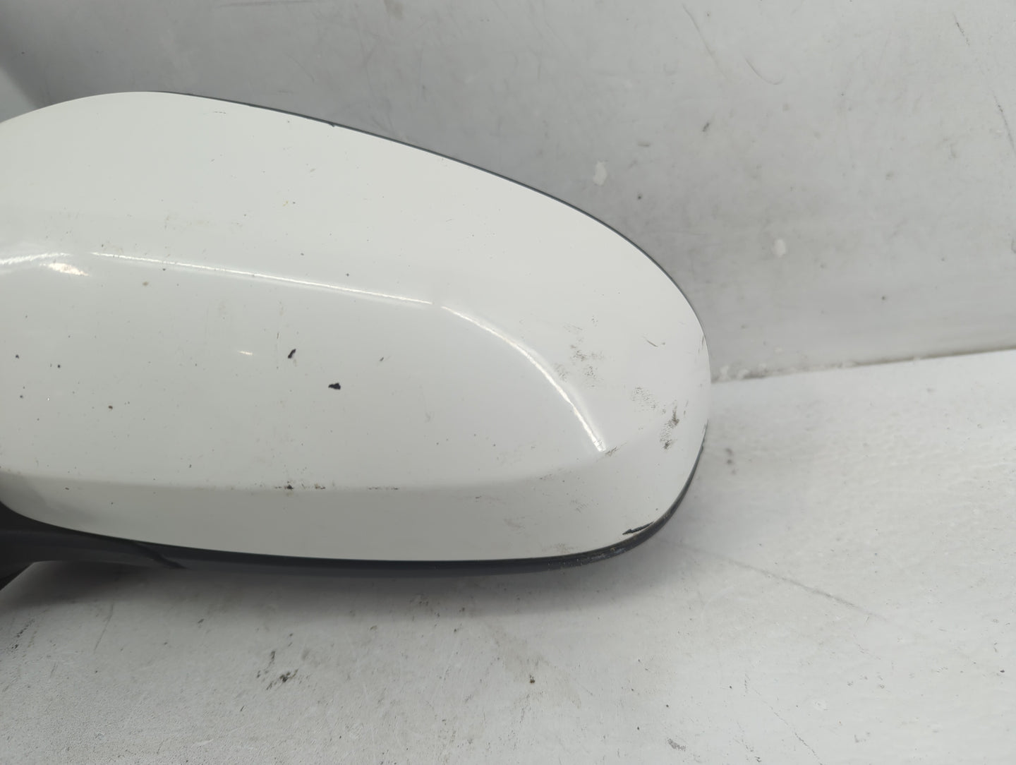 2014-2019 Toyota Corolla Driver Side View Mirror - Left Door Mirror OEM Used - Oemusedautoparts1.com