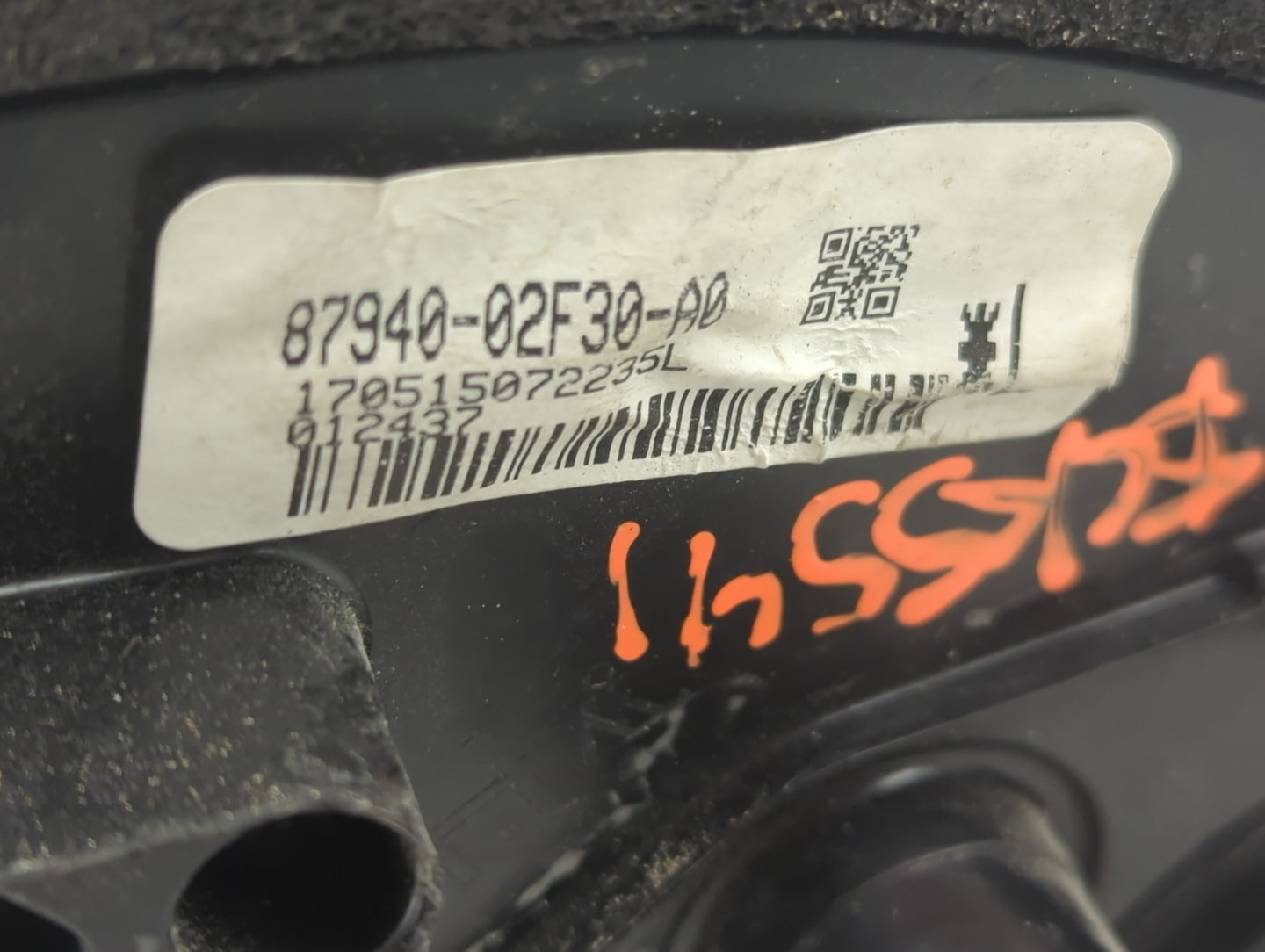 2014-2019 Toyota Corolla Driver Side View Mirror - Left Door Mirror OEM Used - Oemusedautoparts1.com