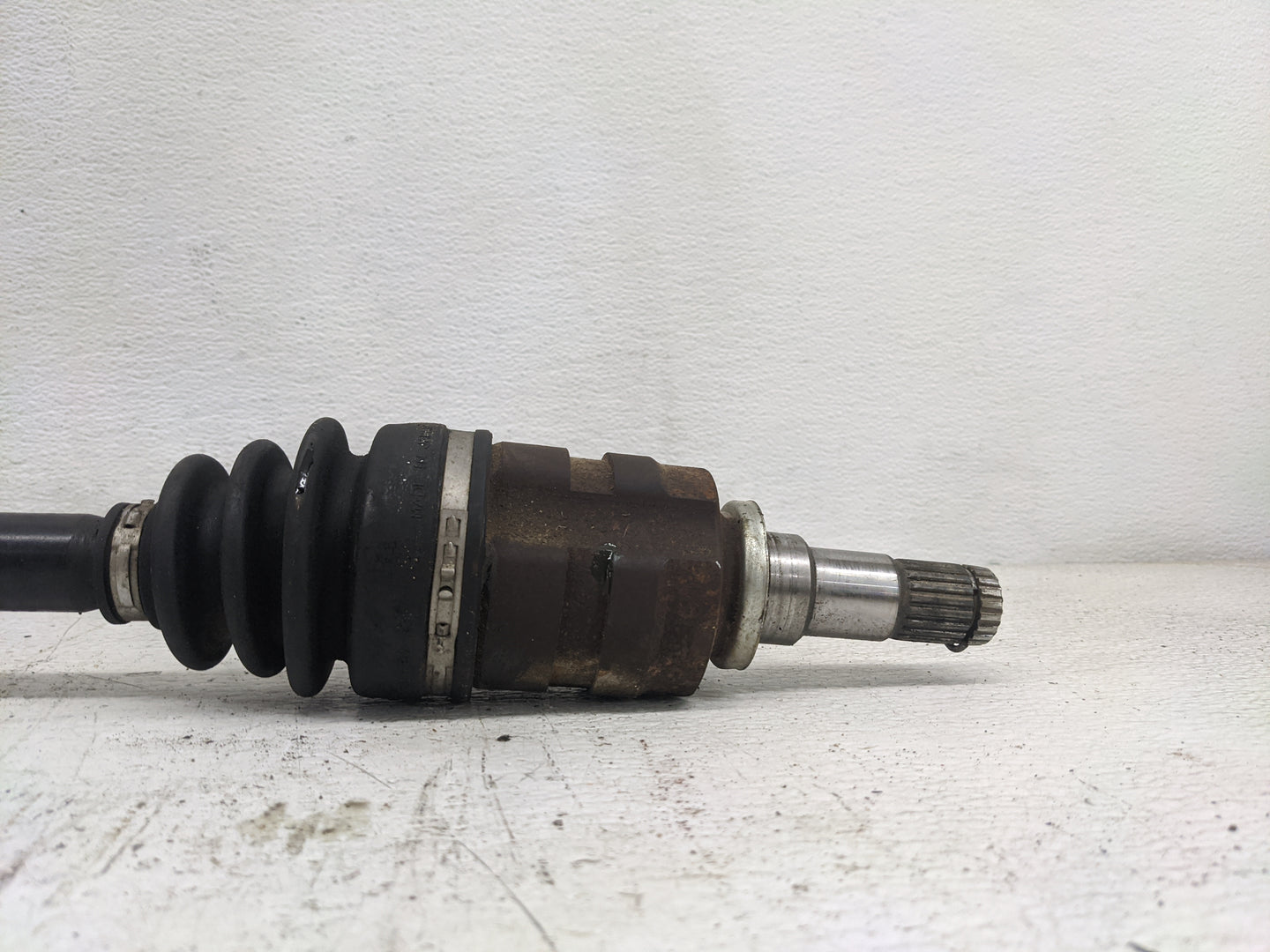 2009-2019 Toyota Corolla Axle Shaft Front Passenger Cv C/v - Oemusedautoparts1.com