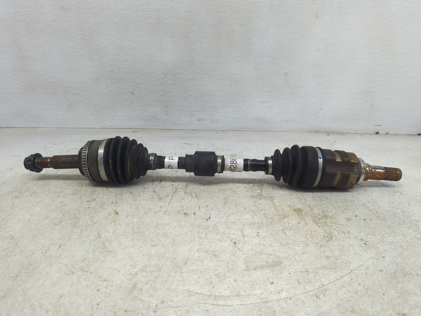 2014-2019 Toyota Corolla Axle Shaft Front Driver Cv C/v - Oemusedautoparts1.com