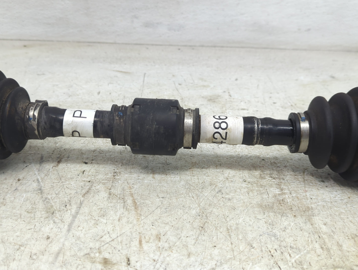 2014-2019 Toyota Corolla Axle Shaft Front Driver Cv C/v - Oemusedautoparts1.com