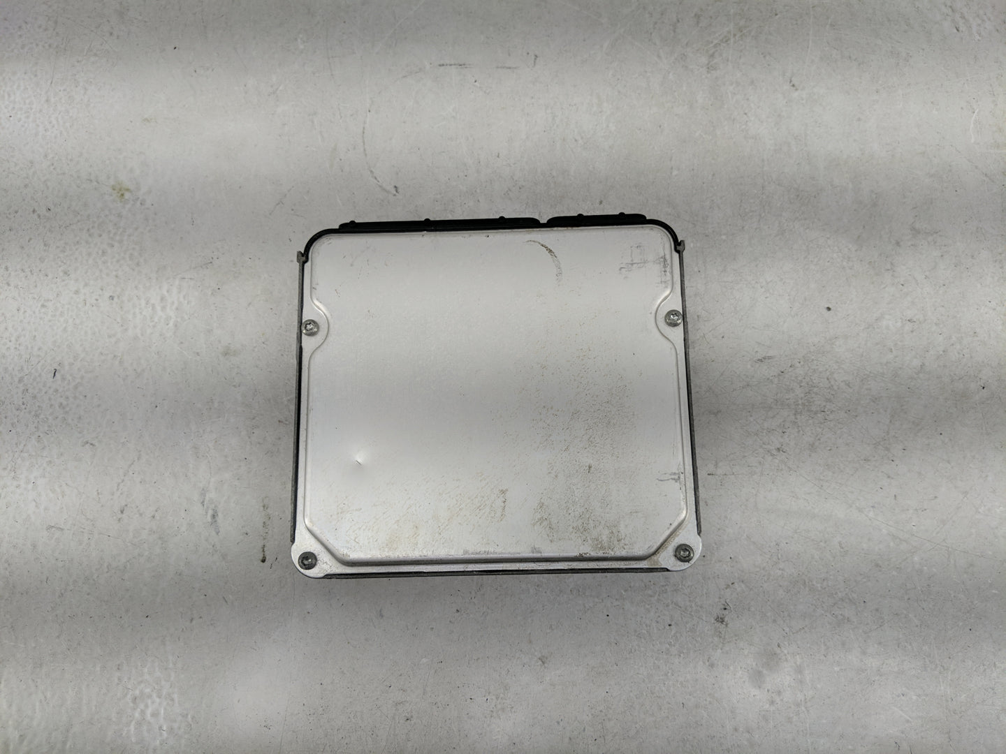 2014 Toyota Corolla PCM Engine Control Computer ECU ECM PCU OEM P/N:89661-0ZB40 28406838 Fits OEM Used Auto Parts - Oemuseda