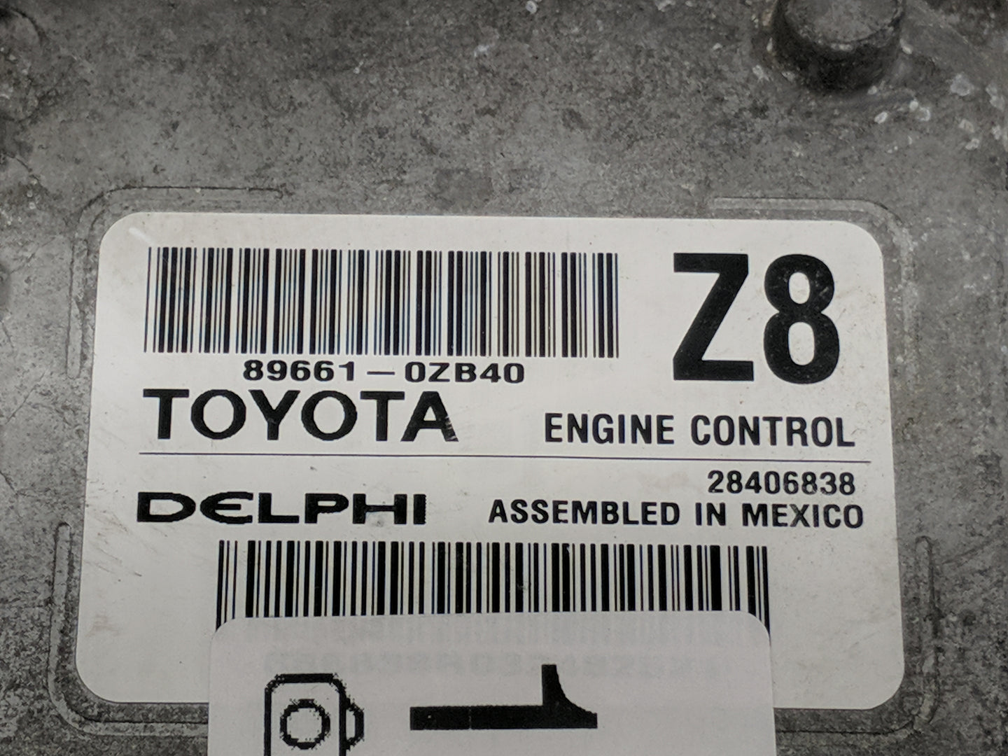 2014 Toyota Corolla PCM Engine Control Computer ECU ECM PCU OEM P/N:89661-0ZB40 28406838 Fits OEM Used Auto Parts - Oemuseda