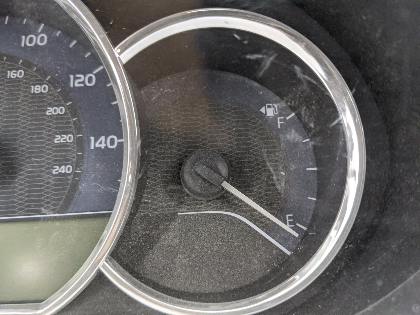 2014-2016 Toyota Corolla Instrument Cluster Speedometer Gauges P/N:83800-0ZX10-00 TN157560-0924 Miles: Fits Fits 2014 2015 2