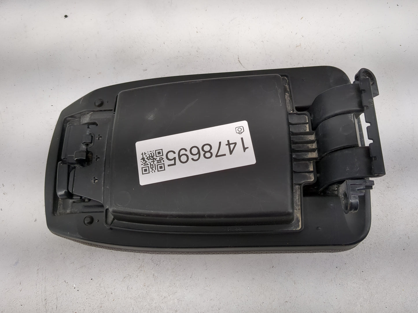 2014-2019 Toyota Corolla Center Console Armrest Cover Lid P/N:58961-02090 Fits Fits 2014 2015 2016 2017 2018 2019 OEM Used A