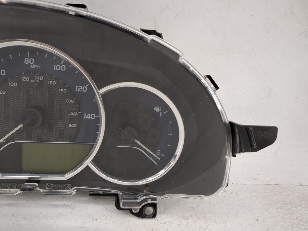 2014-2016 Toyota Corolla Instrument Cluster Speedometer Gauges P/N:83800-0ZX10-00 TN157560-0924 Miles: Fits Fits 2014 2015 2