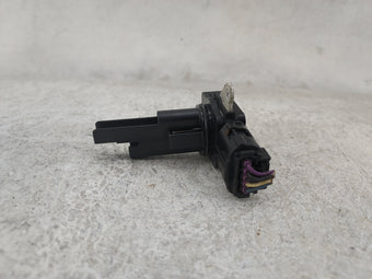 compare product 2009-2019 Toyota Corolla Mass Air Flow Meter Maf 1485401