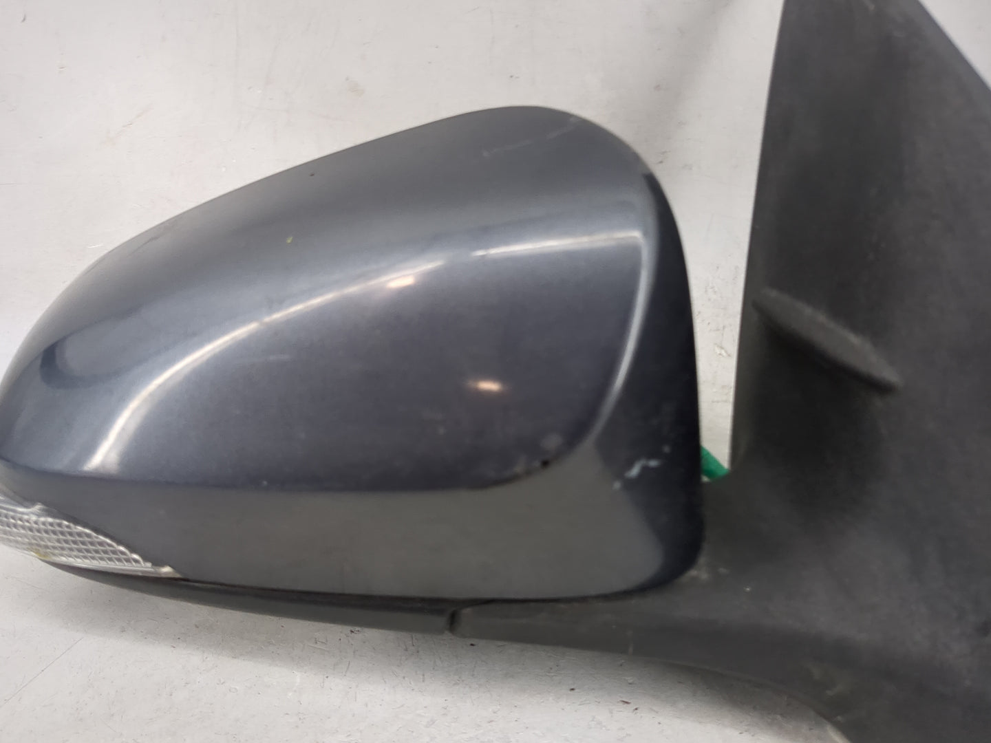 2014-2019 Toyota Corolla Passenger Side View Mirror - Right Door Mirror OEM Used - Oemusedautoparts1.com