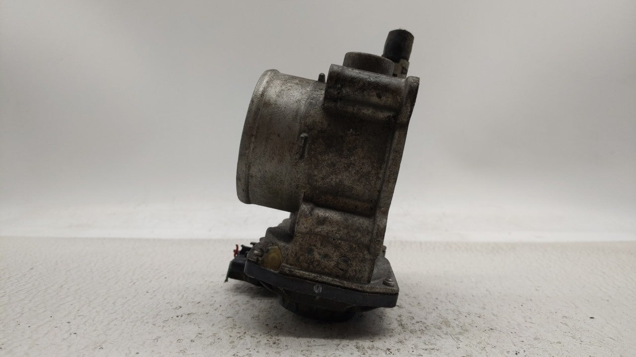 2011-2018 Toyota Corolla Throttle Body P/N:22030-0T080 Fits Fits 2011 2012 2013 2014 2015 2016 2017 2018 OEM Used Auto Parts