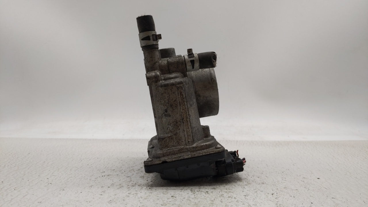 2011-2018 Toyota Corolla Throttle Body P/N:22030-0T080 Fits Fits 2011 2012 2013 2014 2015 2016 2017 2018 OEM Used Auto Parts