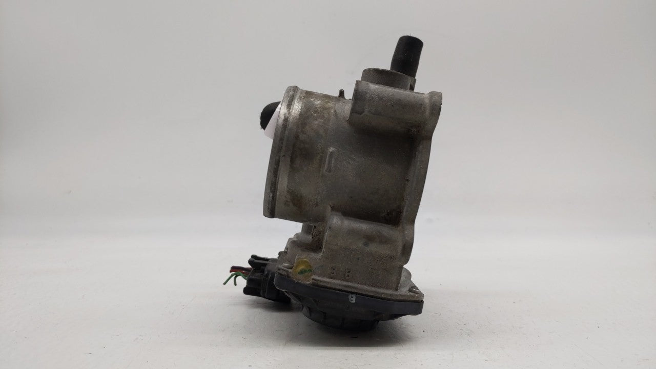 2011-2018 Toyota Corolla Throttle Body P/N:22030-0T080 Fits Fits 2011 2012 2013 2014 2015 2016 2017 2018 OEM Used Auto Parts