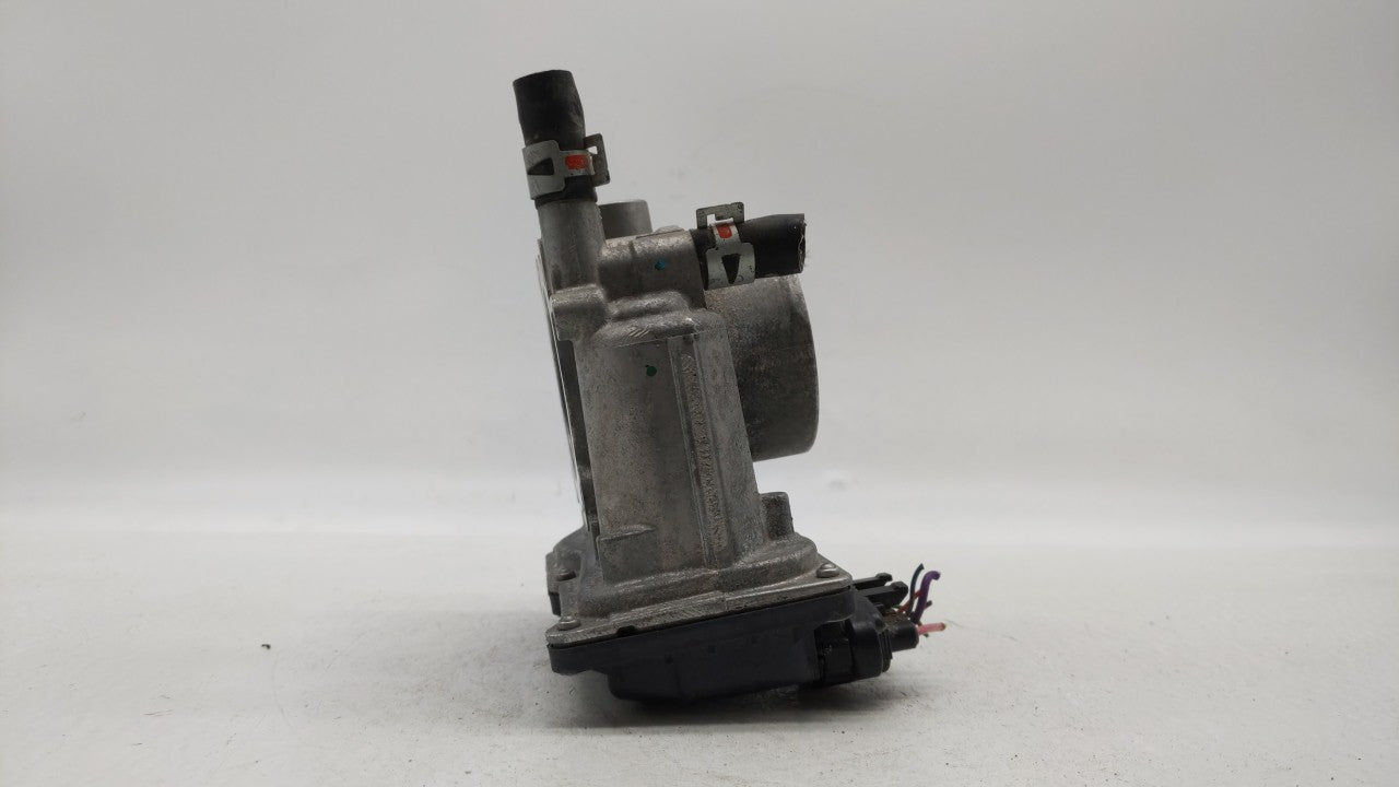 2011-2018 Toyota Corolla Throttle Body P/N:22030-0T080 Fits Fits 2011 2012 2013 2014 2015 2016 2017 2018 OEM Used Auto Parts