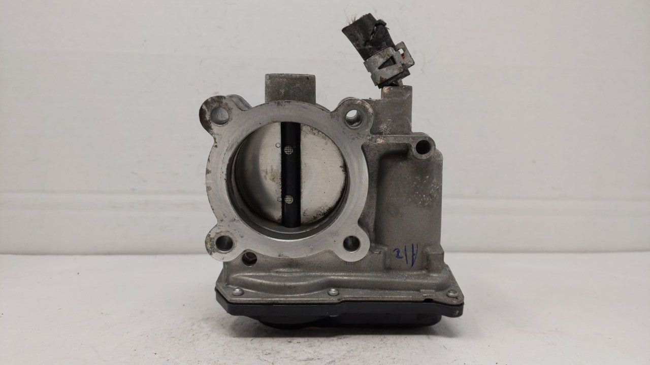 2011-2018 Toyota Corolla Throttle Body P/N:22030-0T080 Fits Fits 2011 2012 2013 2014 2015 2016 2017 2018 OEM Used Auto Parts
