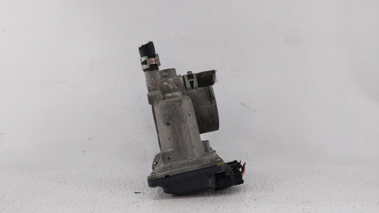2011-2018 Toyota Corolla Throttle Body P/N:22030-0T080 Fits Fits 2011 2012 2013 2014 2015 2016 2017 2018 OEM Used Auto Parts