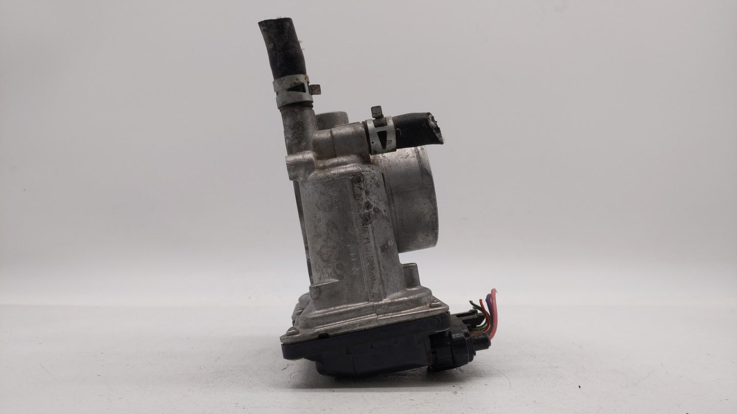 2011-2018 Toyota Corolla Throttle Body P/N:22030-0T080 Fits Fits 2011 2012 2013 2014 2015 2016 2017 2018 OEM Used Auto Parts