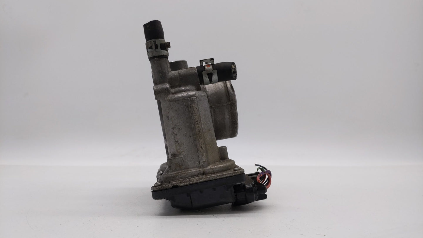 2011-2018 Toyota Corolla Throttle Body P/N:22030-0T080 Fits Fits 2011 2012 2013 2014 2015 2016 2017 2018 OEM Used Auto Parts