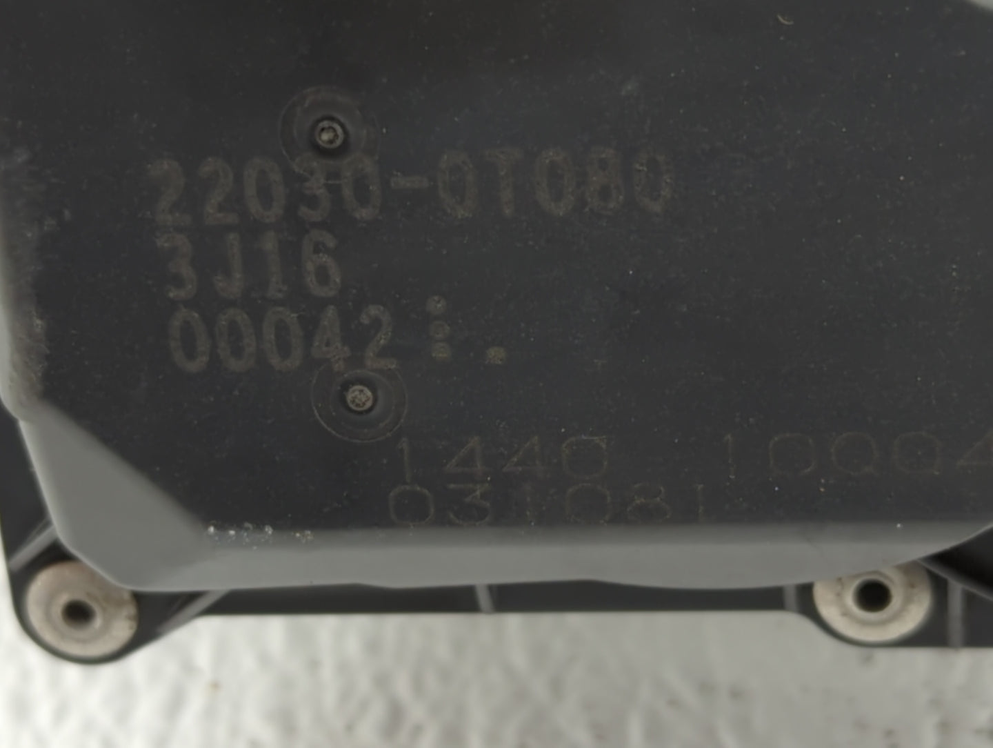 2011-2018 Toyota Corolla Throttle Body P/N:22030-0T080 Fits Fits 2011 2012 2013 2014 2015 2016 2017 2018 OEM Used Auto Parts