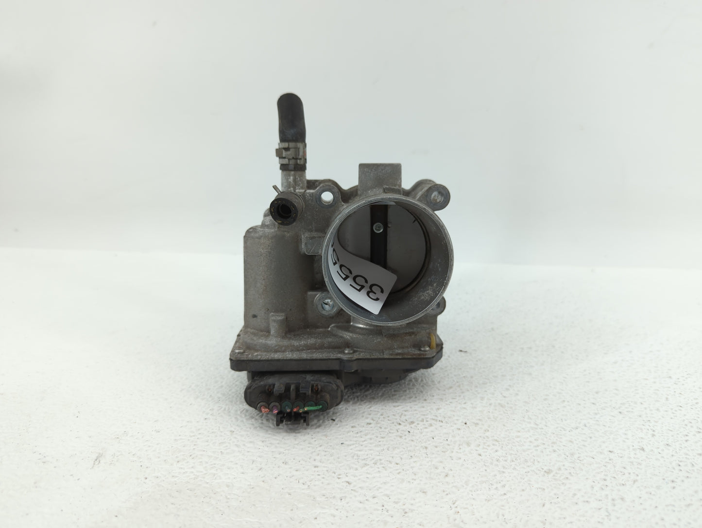 2011-2018 Toyota Corolla Throttle Body P/N:22030-0T080 Fits Fits 2011 2012 2013 2014 2015 2016 2017 2018 OEM Used Auto Parts