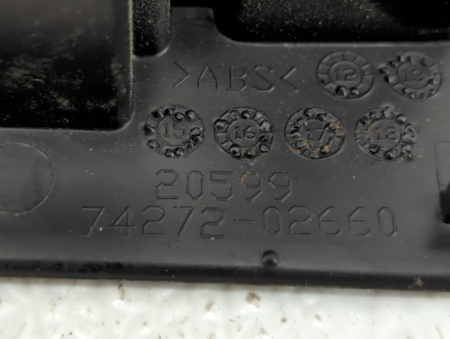 2014 Toyota Corolla Passenger Right Power Window Switch 74272-02660 - Oemusedautoparts1.com
