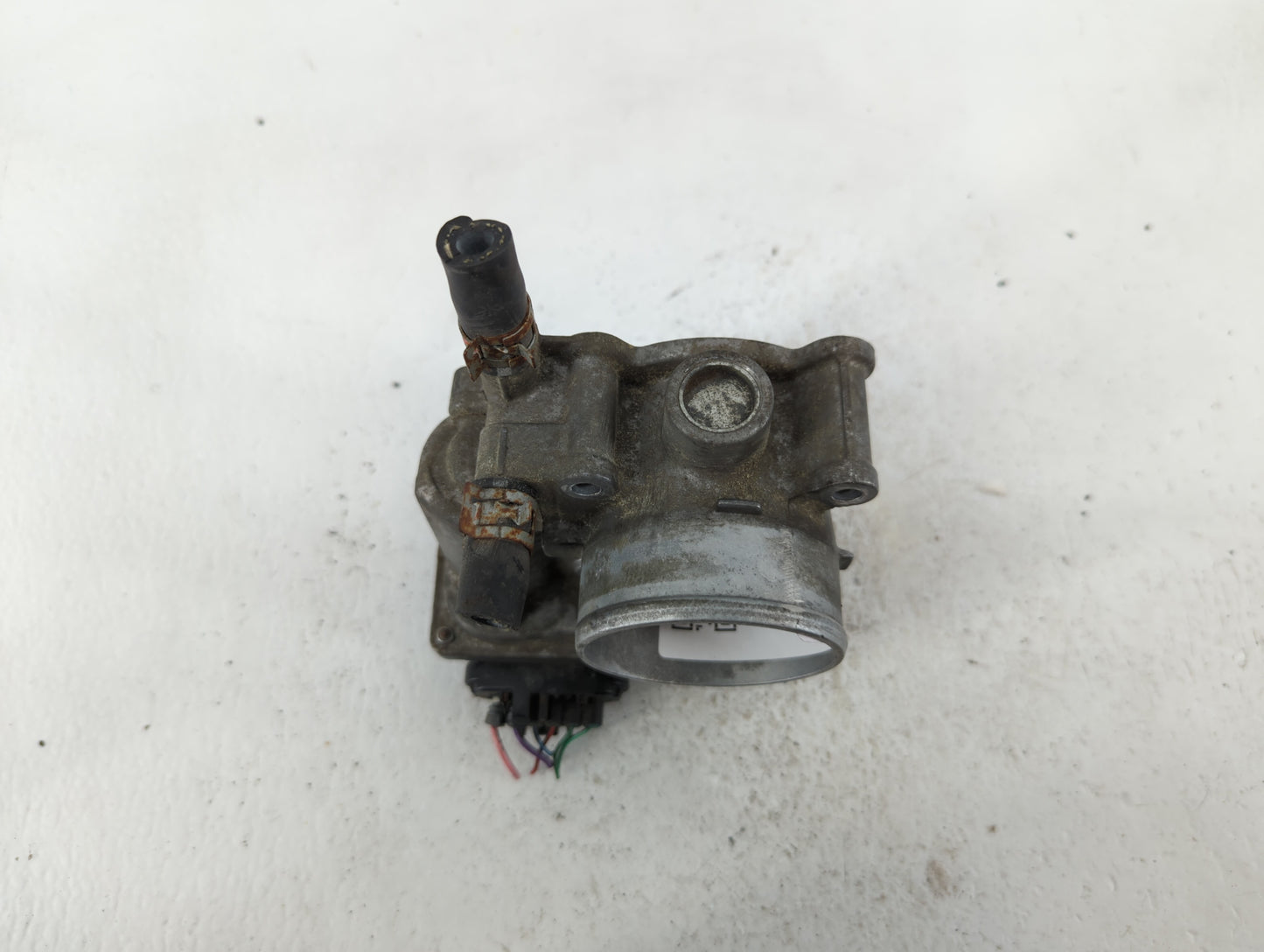 2011-2019 Toyota Corolla Throttle Body P/N:22030-0T080 Fits Fits 2011 2012 2013 2014 2015 2016 2017 2018 2019 OEM Used Auto 