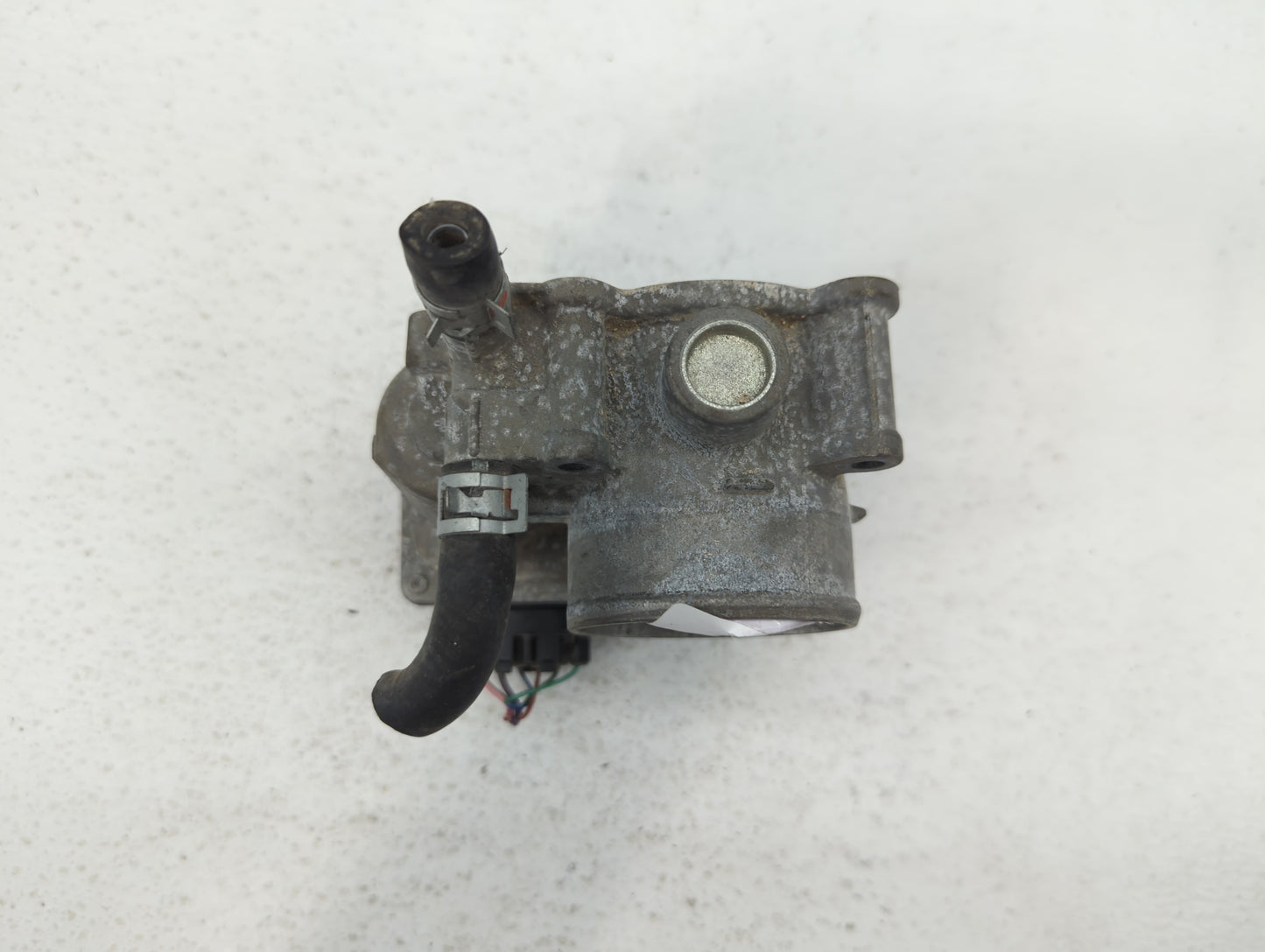 2011-2019 Toyota Corolla Throttle Body P/N:2230-0T080 Fits Fits 2011 2012 2013 2014 2015 2016 2017 2018 2019 OEM Used Auto P