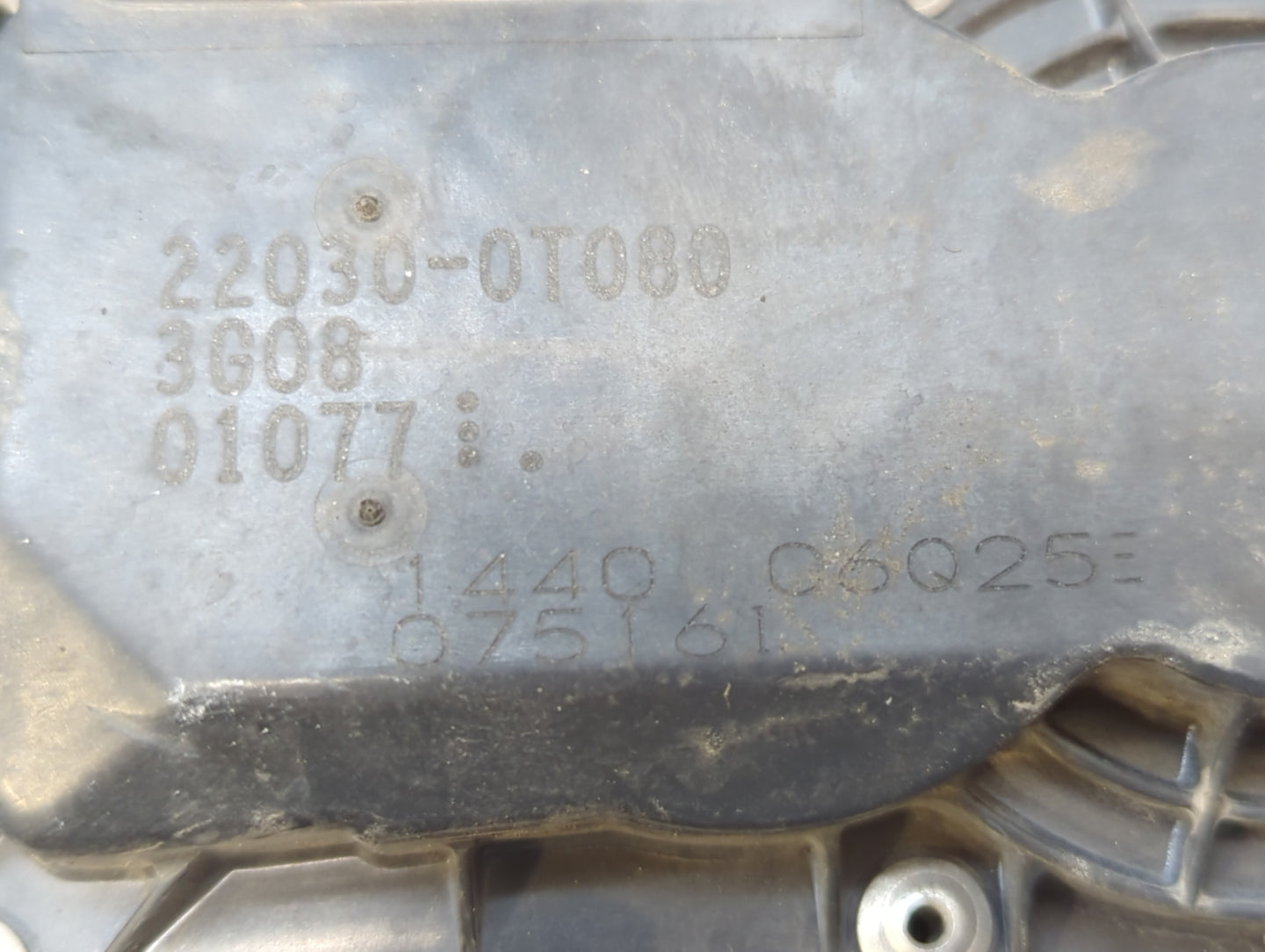 2011-2019 Toyota Corolla Throttle Body P/N:22030-0T080 Fits Fits 2011 2012 2013 2014 2015 2016 2017 2018 2019 OEM Used Auto 