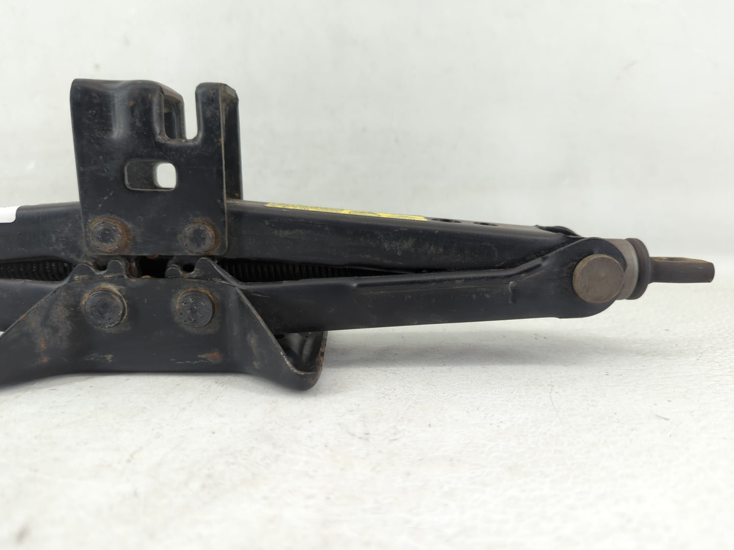 2014 Toyota Corolla Spare Scissor Car Jack 571956 - Oemusedautoparts1.com