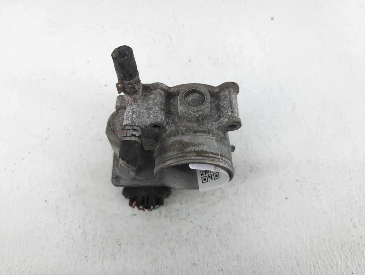 2011-2019 Toyota Corolla Throttle Body P/N:22030-0T080 Fits Fits 2011 2012 2013 2014 2015 2016 2017 2018 2019 OEM Used Auto 