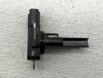 compare product 2009-2019 Toyota Corolla Mass Air Flow Meter Maf
