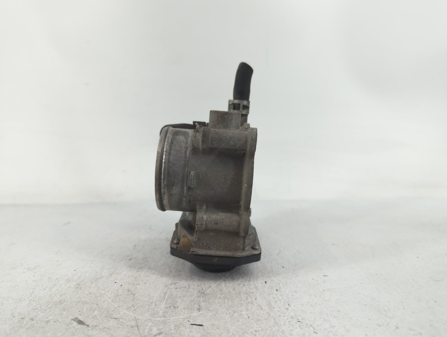 2011-2019 Toyota Corolla Throttle Body P/N:22030-0T080 Fits Fits 2011 2012 2013 2014 2015 2016 2017 2018 2019 OEM Used Auto 