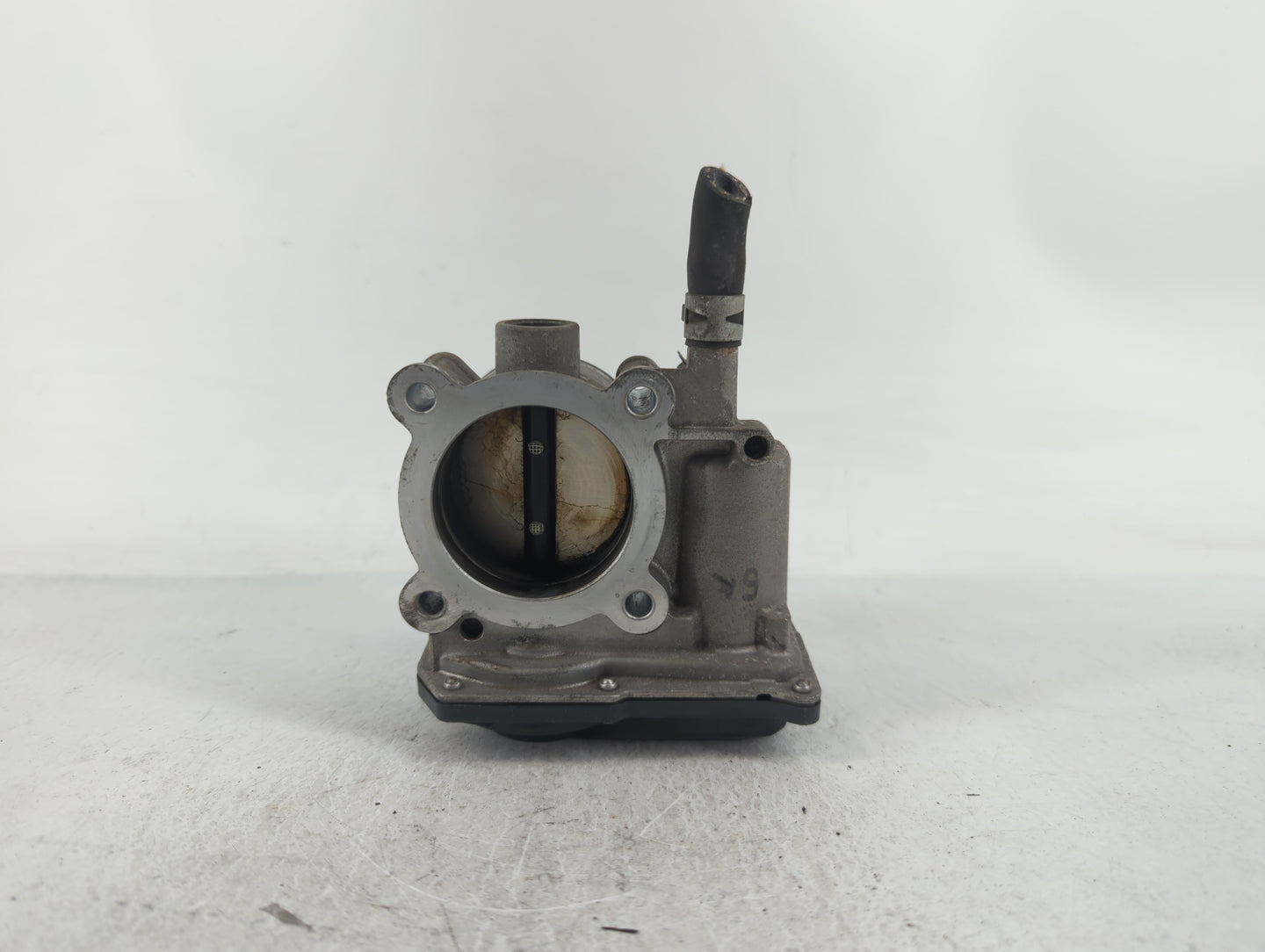 2011-2019 Toyota Corolla Throttle Body P/N:22030-0T080 Fits Fits 2011 2012 2013 2014 2015 2016 2017 2018 2019 OEM Used Auto 